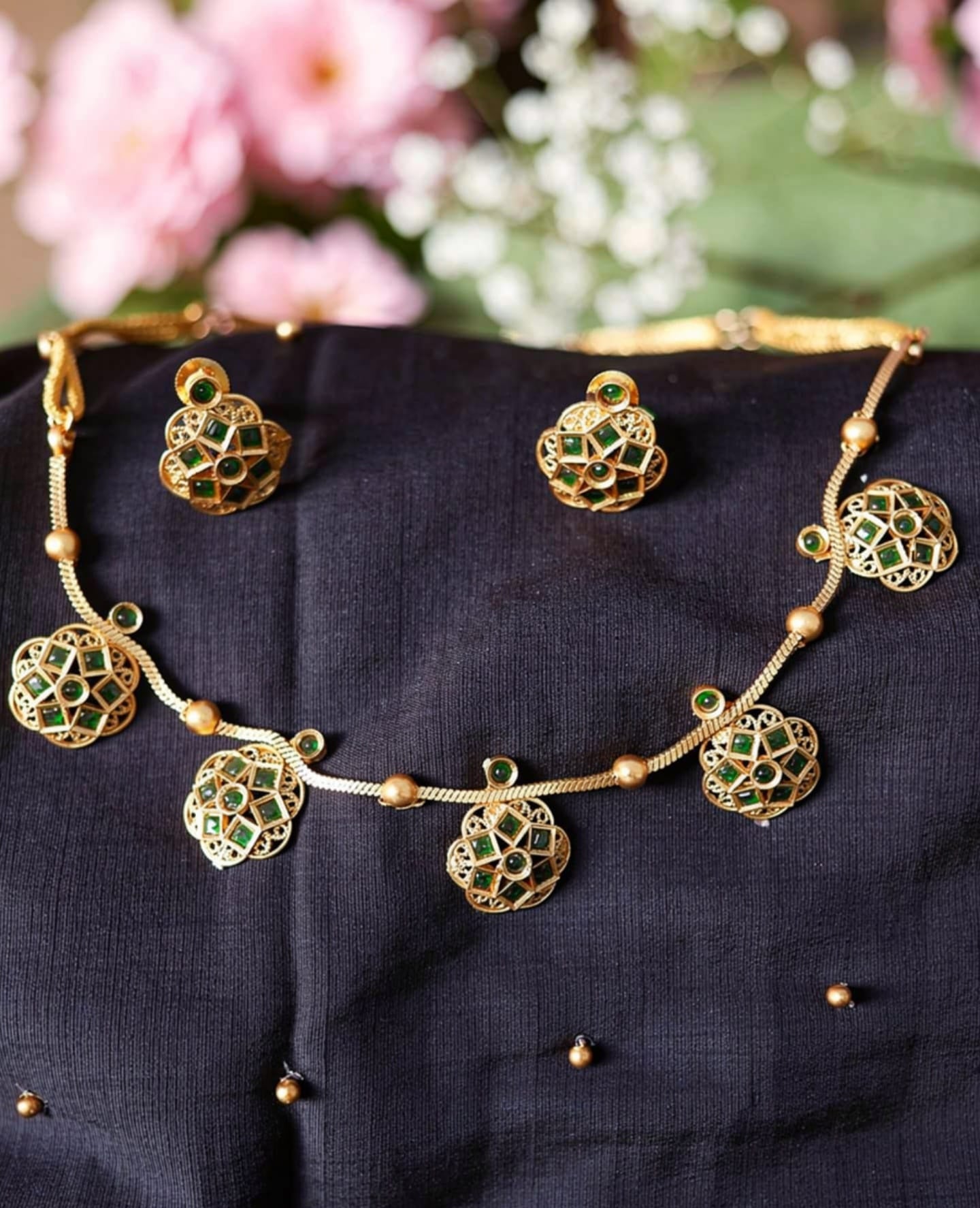 Pendant necklace